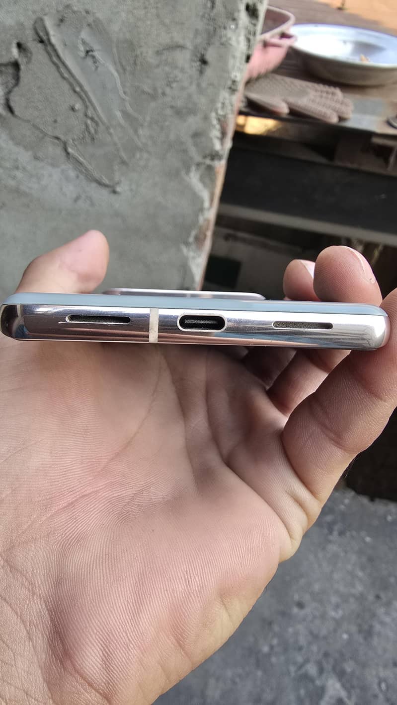 Google Pixel 7 Pro 4