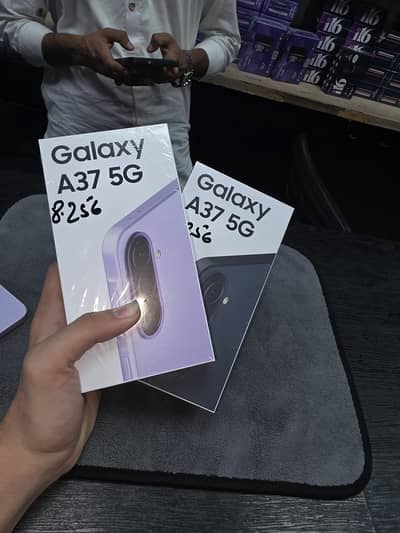 Samsung Mobile A37 box pack 8/256 non active