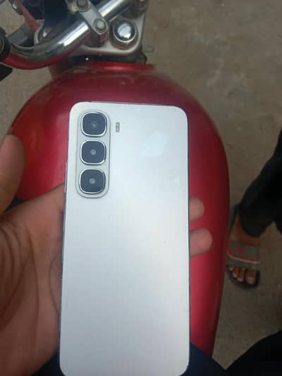 Infinix Hot 60i – Box + Original 45W Charger Adapter – Excellent Condi