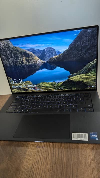 Dell Precision 5570 | Core i7 12th Gen | 16GB DDR5 | 512GB+256gb