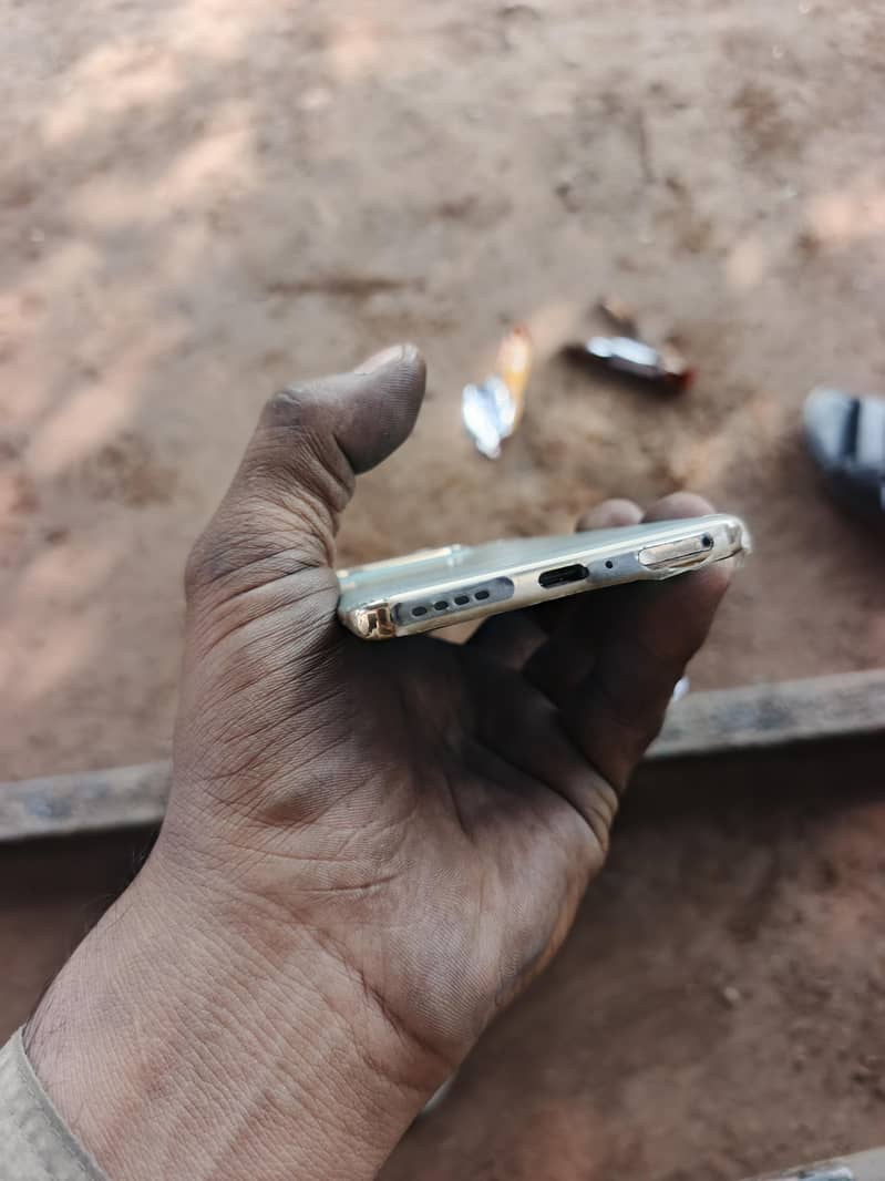 Infinix Zero 30 4