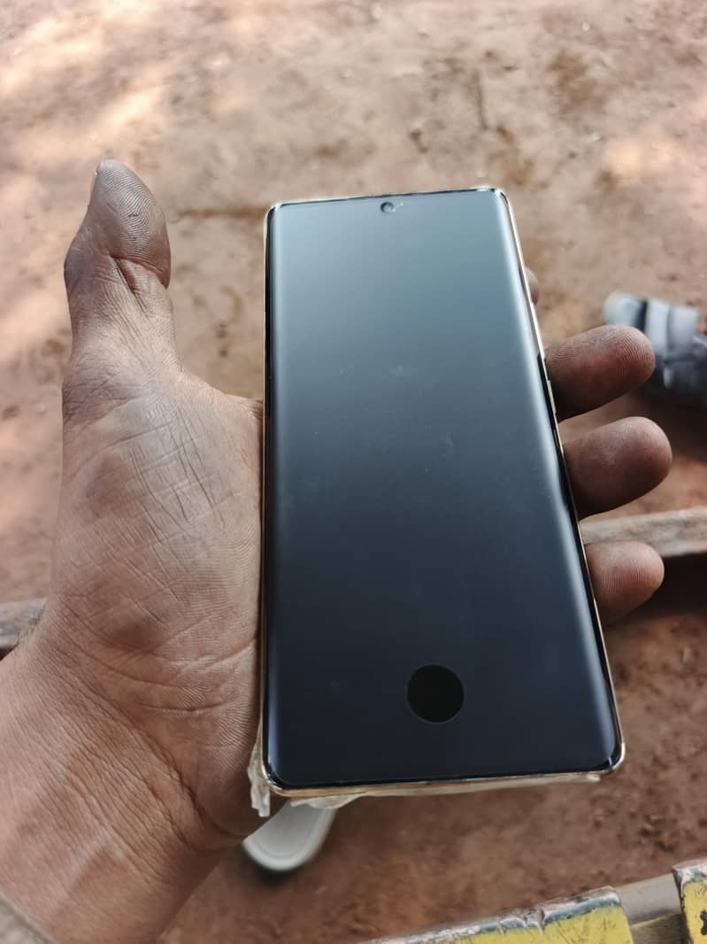 Infinix Zero 30 7