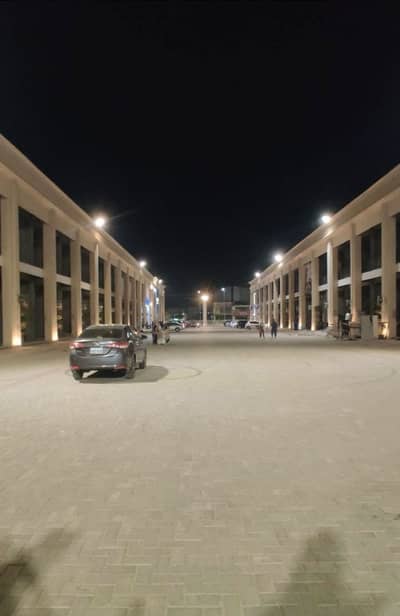 Avenza Land Halls For Sale