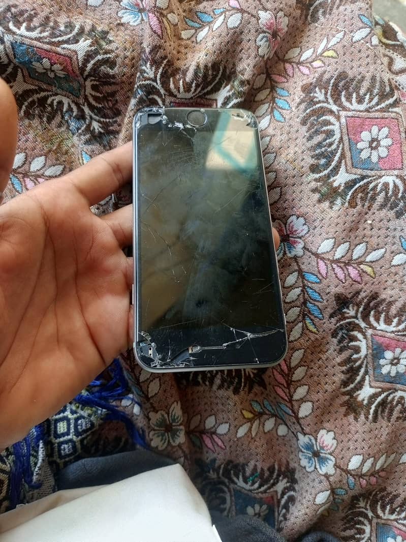 Apple iPhone 6S 6