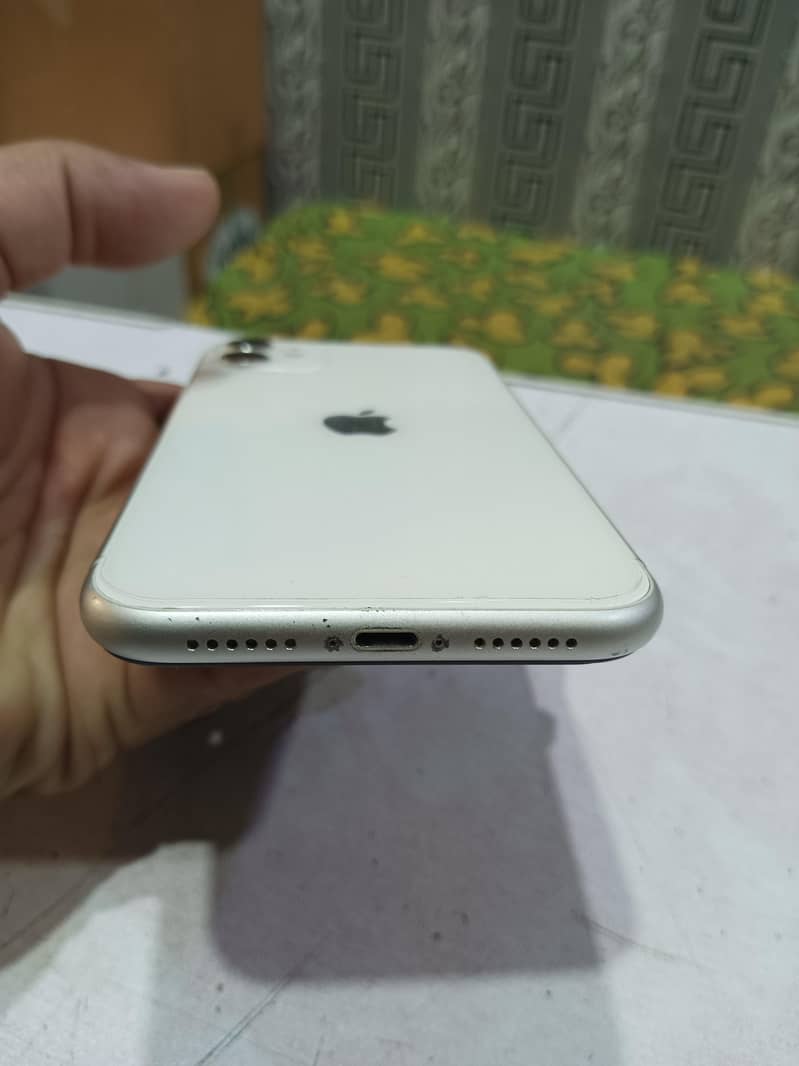 Apple iPhone 11 1