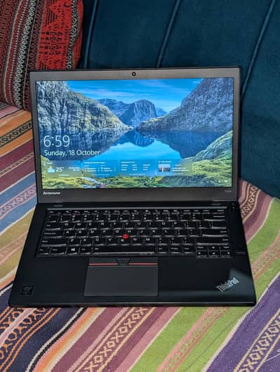 Lenovo Thinkpad T450s Core i5 5th gen.