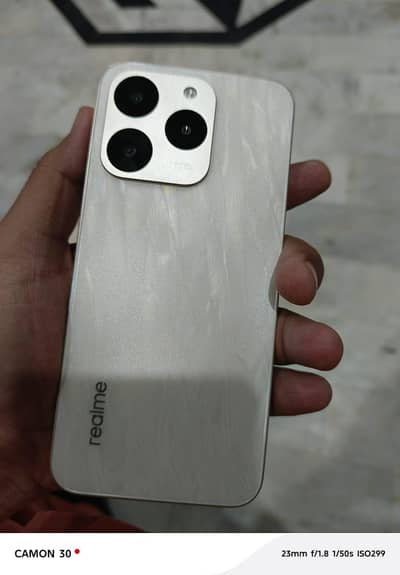 Realme 15T