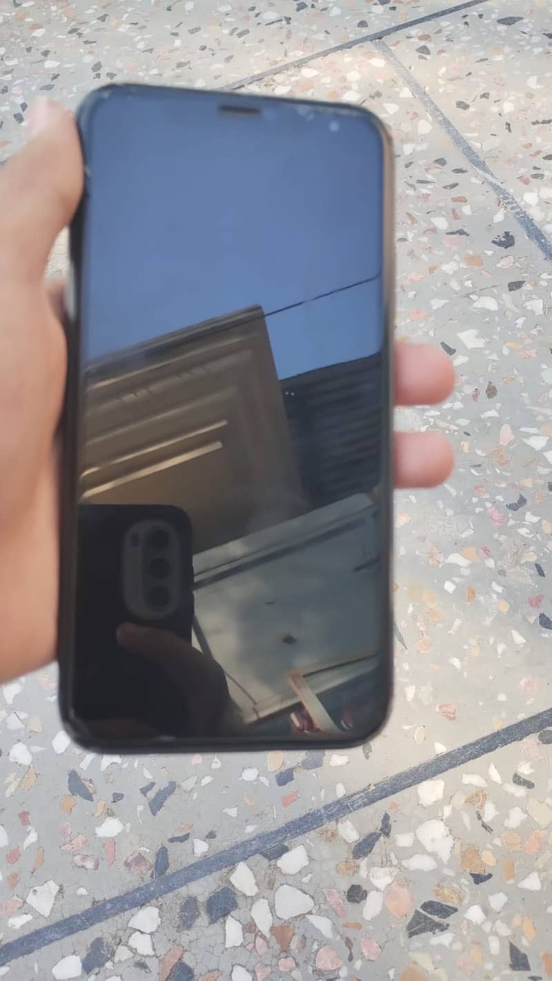Apple iPhone 11 1