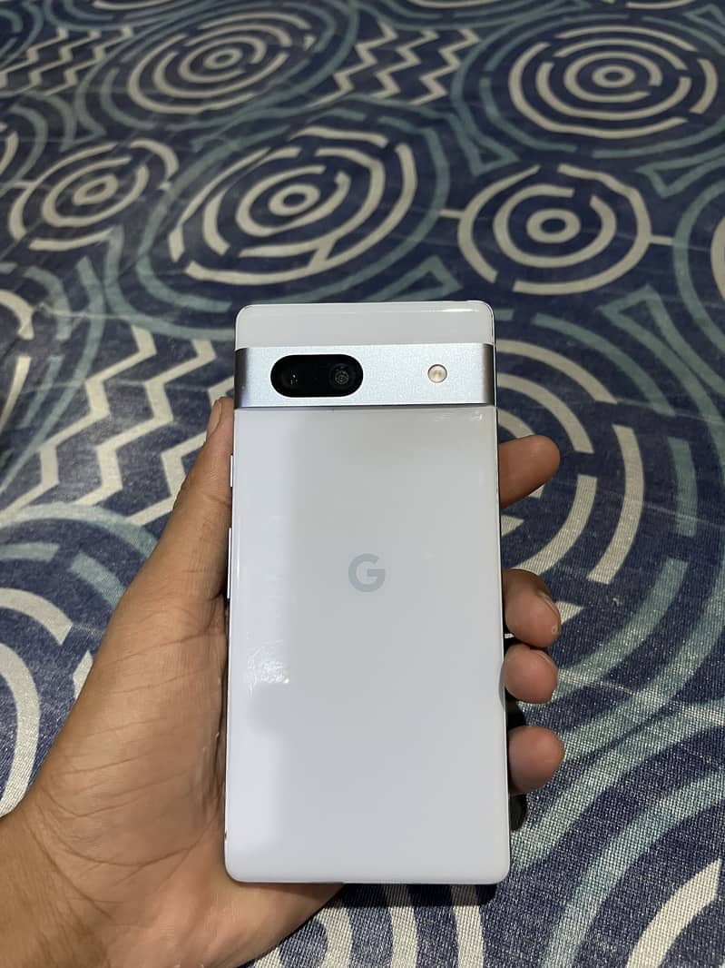 Google Pixel 7a 1