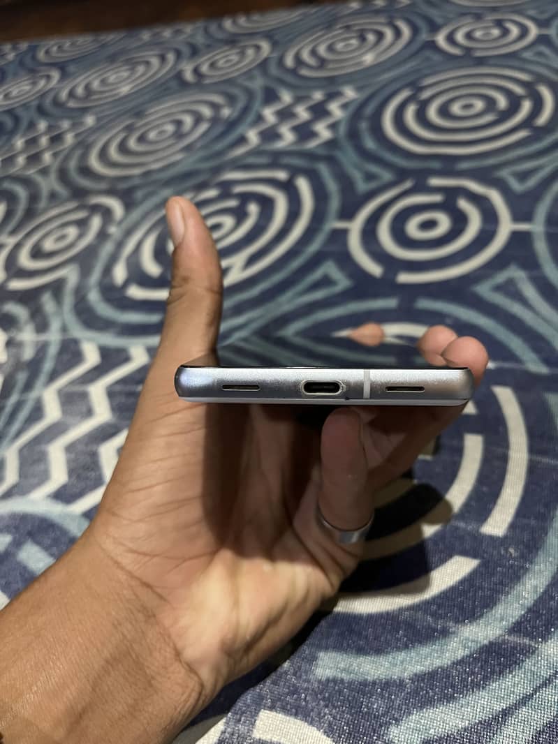 Google Pixel 7a 3
