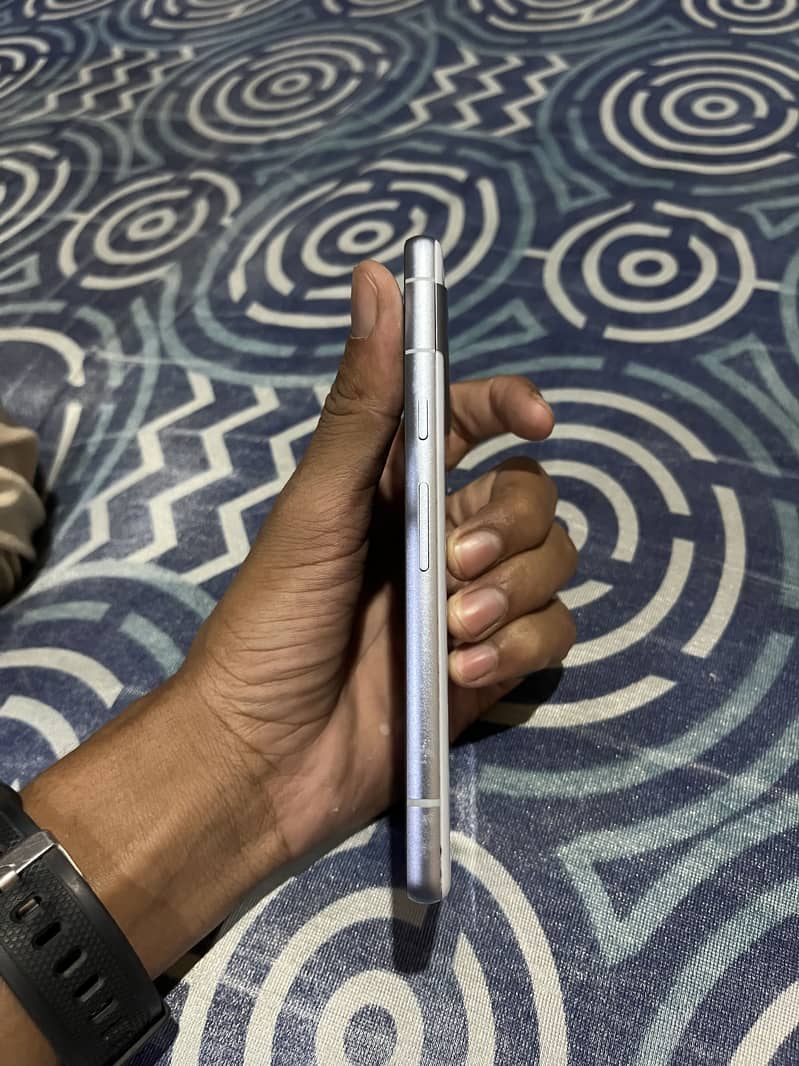 Google Pixel 7a 4
