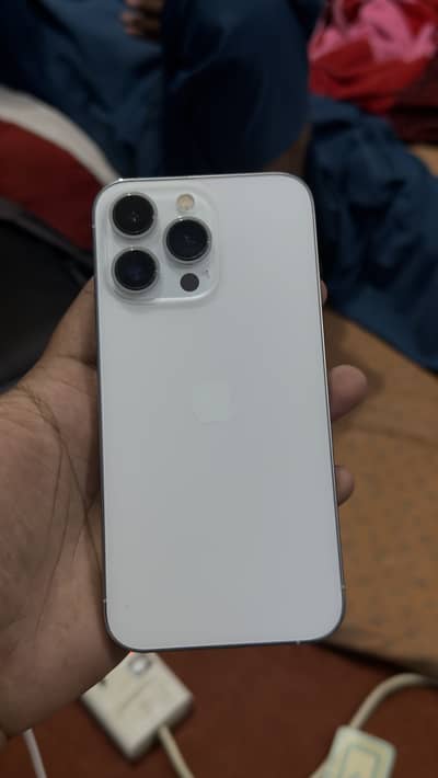 Apple iPhone 13 Pro