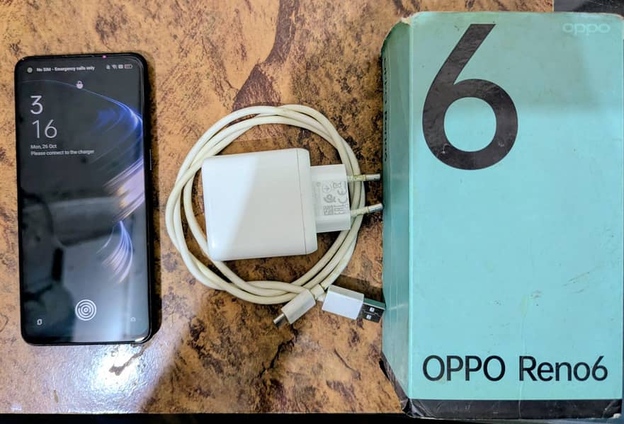 OPPO Reno6 2