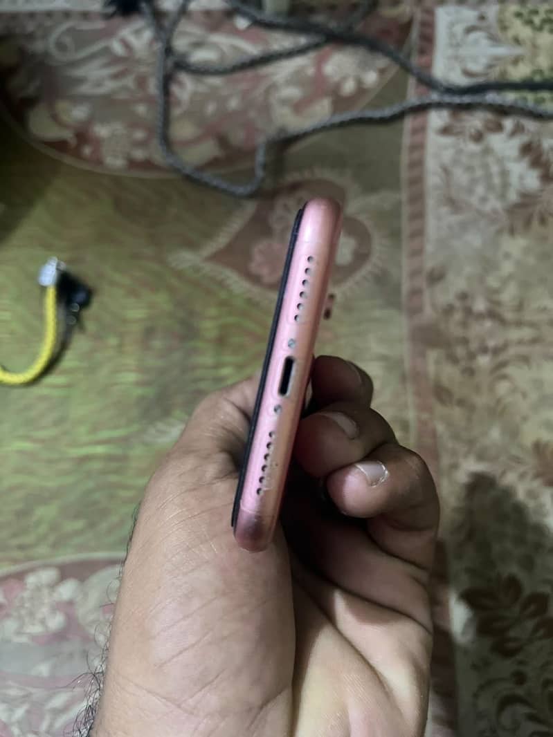 Apple iPhone XR 1