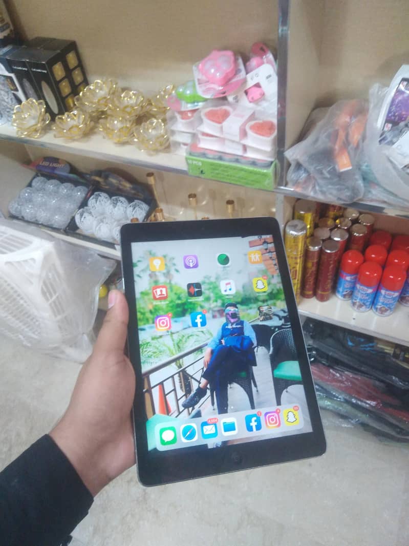 Apple iPhone 6S 2