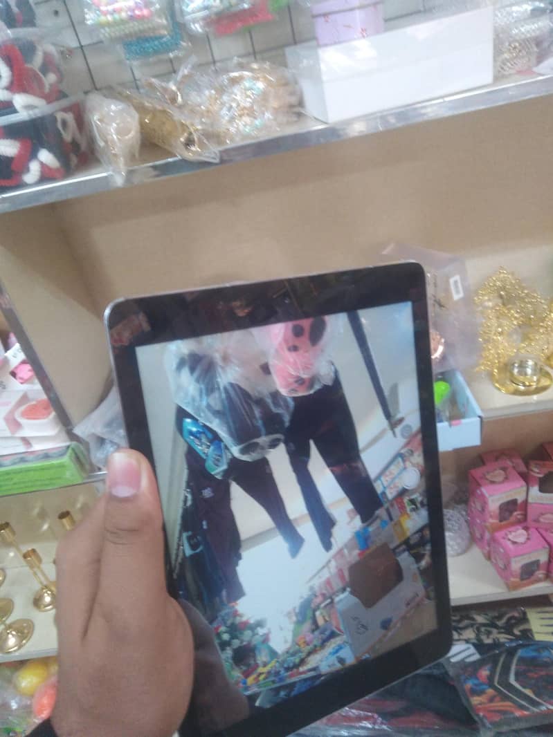 Apple iPhone 6S 4