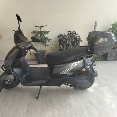 revoo c 32 lush condition