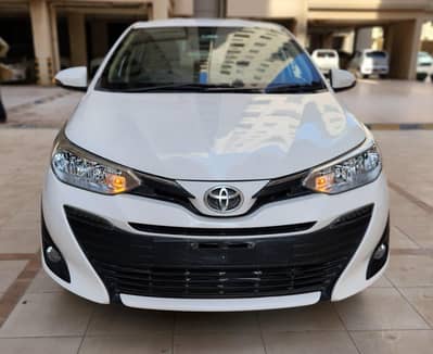 Toyota Yaris Ativ X