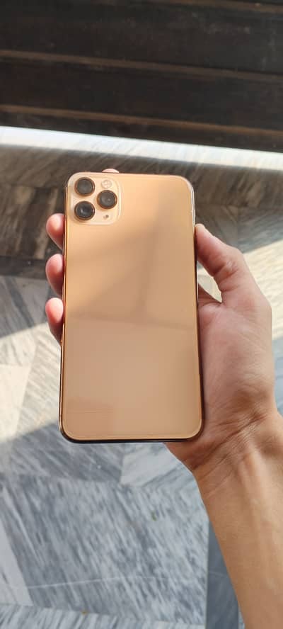 Apple iPhone 11 Pro Max 256 gb non pta jv battery health 81