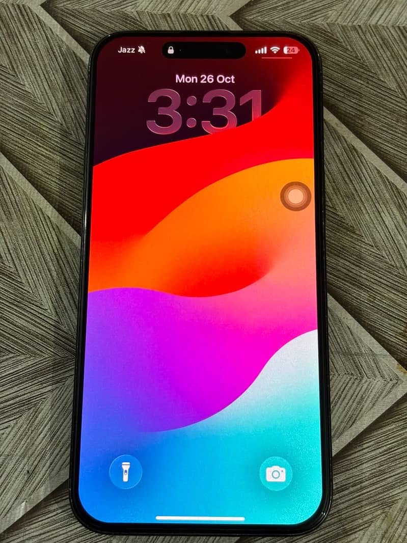 Apple iPhone 15 Pro Max 5