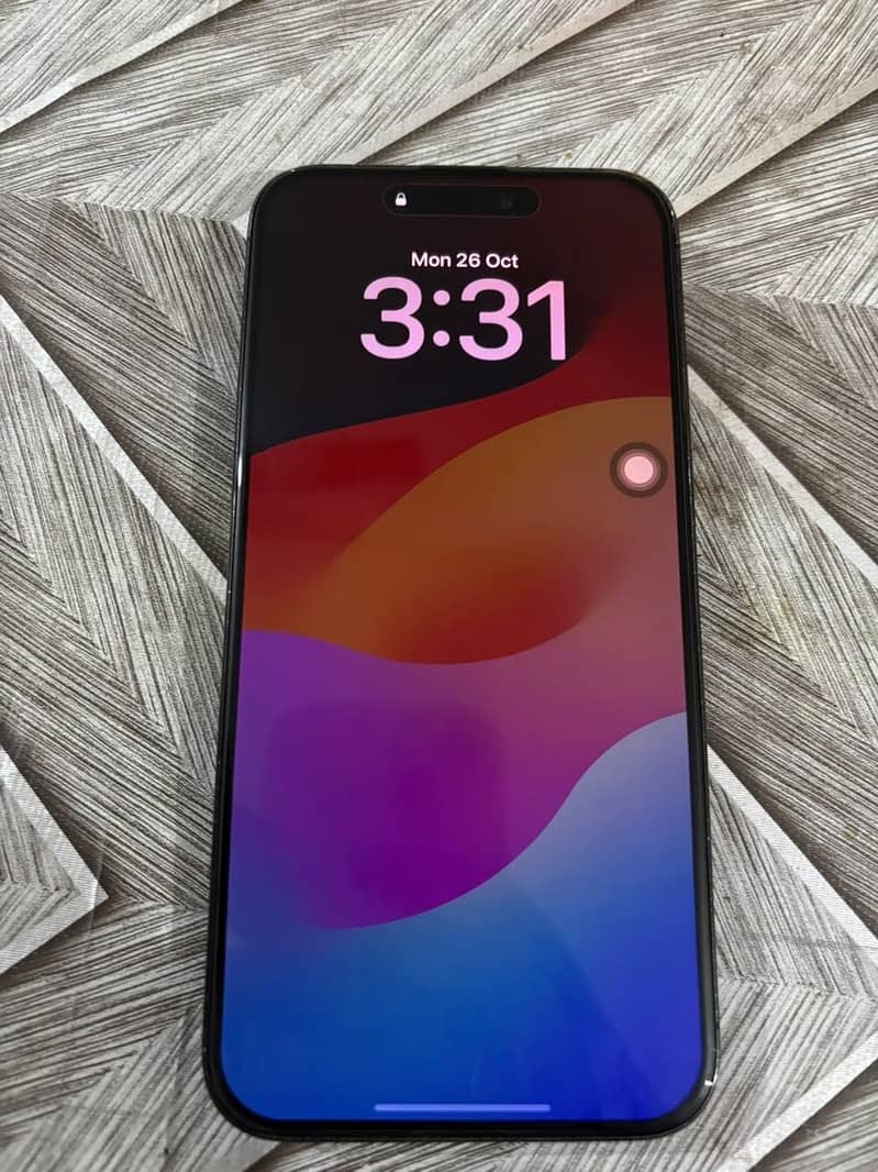 Apple iPhone 15 Pro Max 6