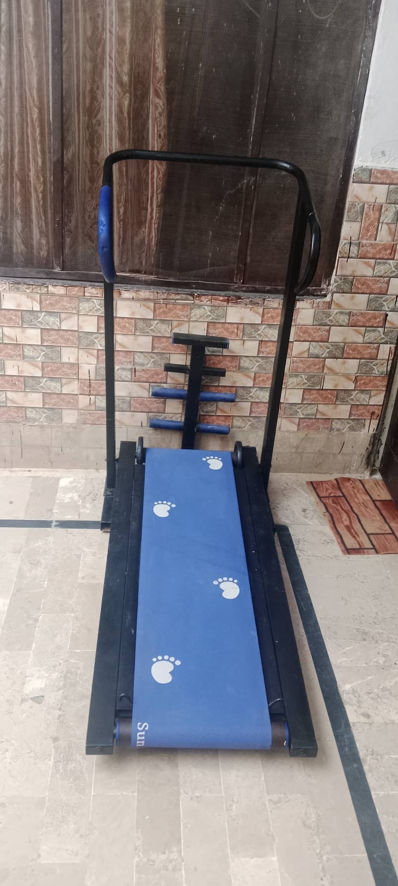 Running machine 0