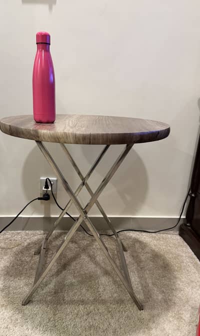 Al Fatah coffee table