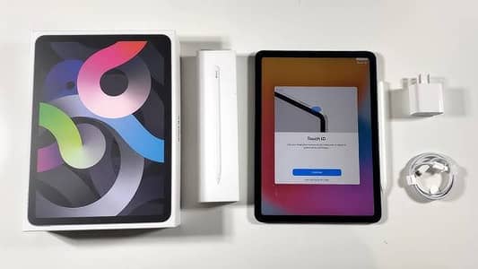Apple iPad Air 4 Wifi 64GB 11" 2020 with box and accessories