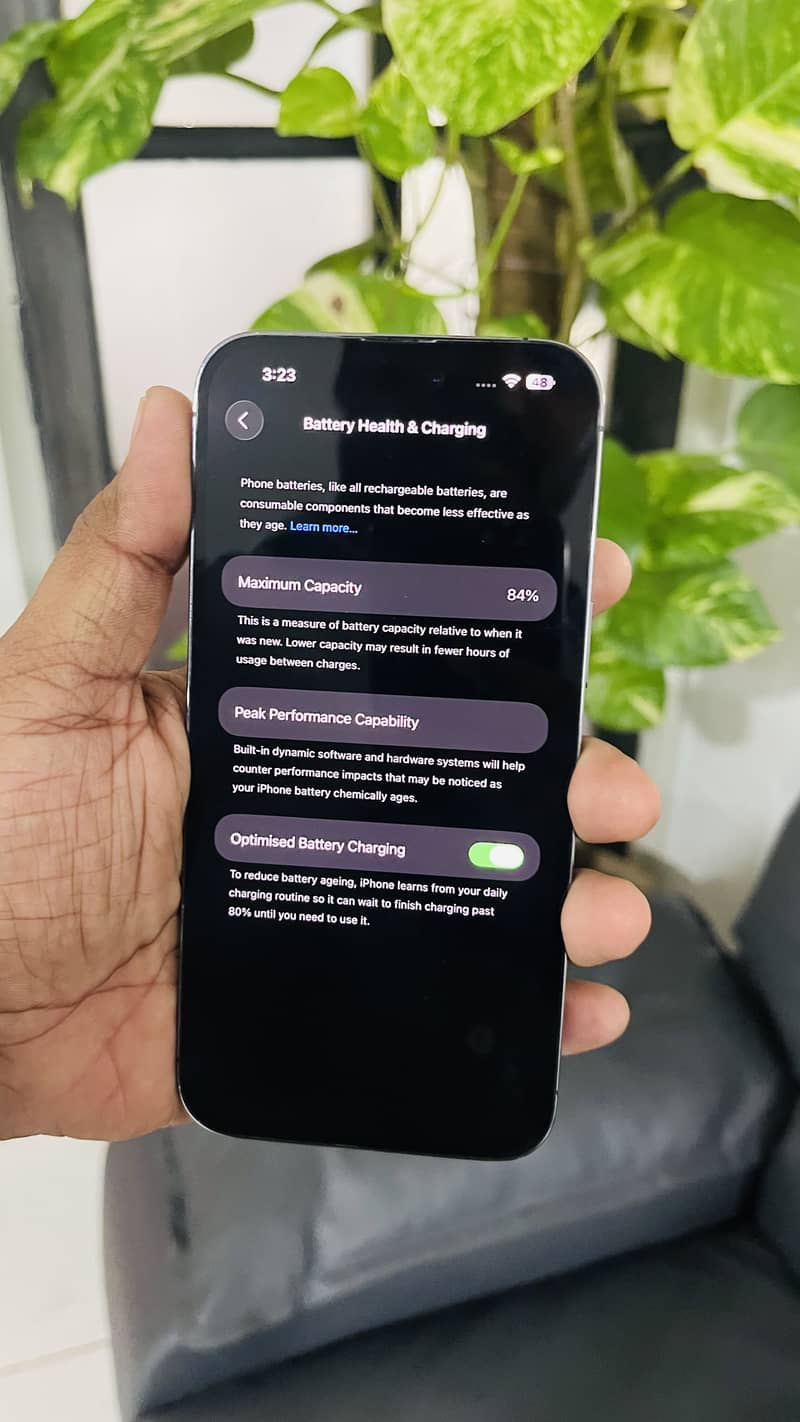 Apple iPhone 14 Pro Max 9