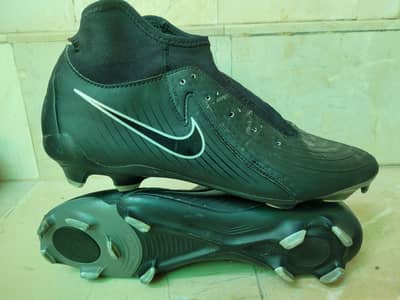 Nike Phantom Luna II Pro FG Shadow Size 42/43 Condition 10/8.5