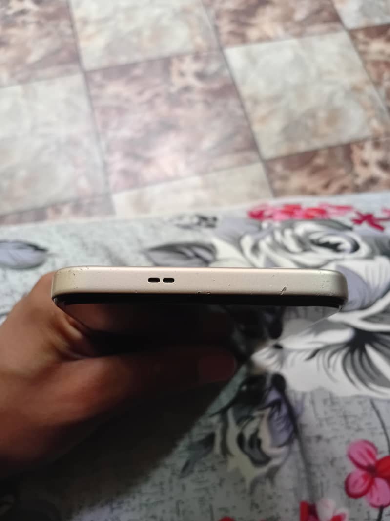 Infinix Smart 10 6