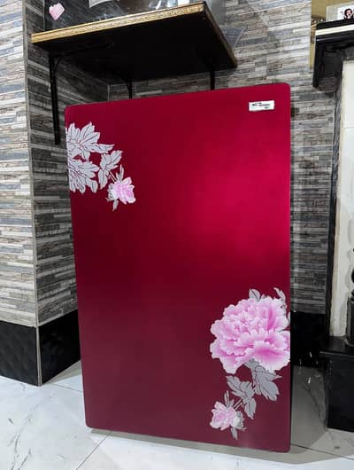 Gaga national Red mini fridge 4 CFT Glass door-10/10 Condition