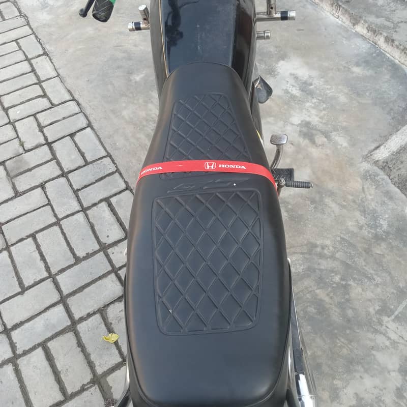 Crown 70 1