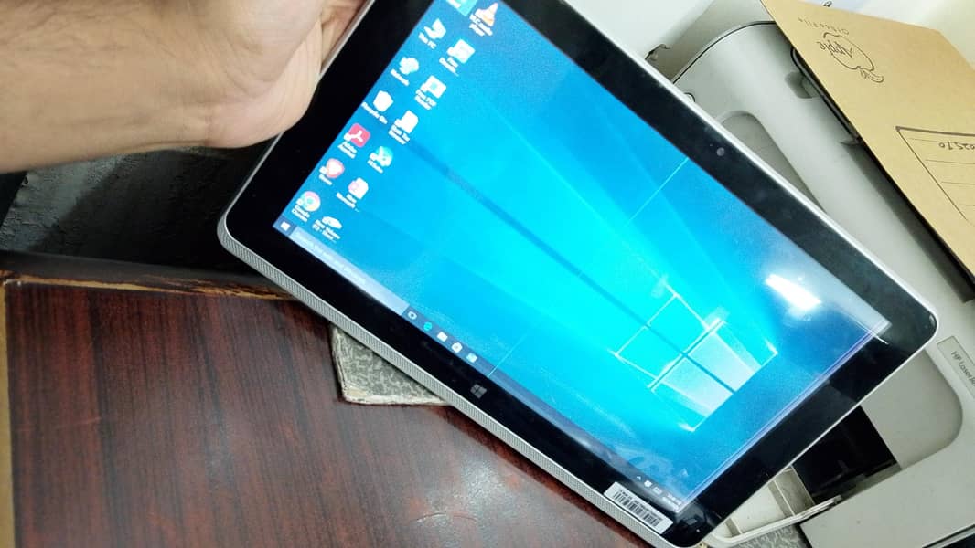 Laptop with Tab 2