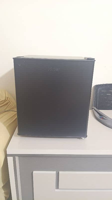 Table fridge 0