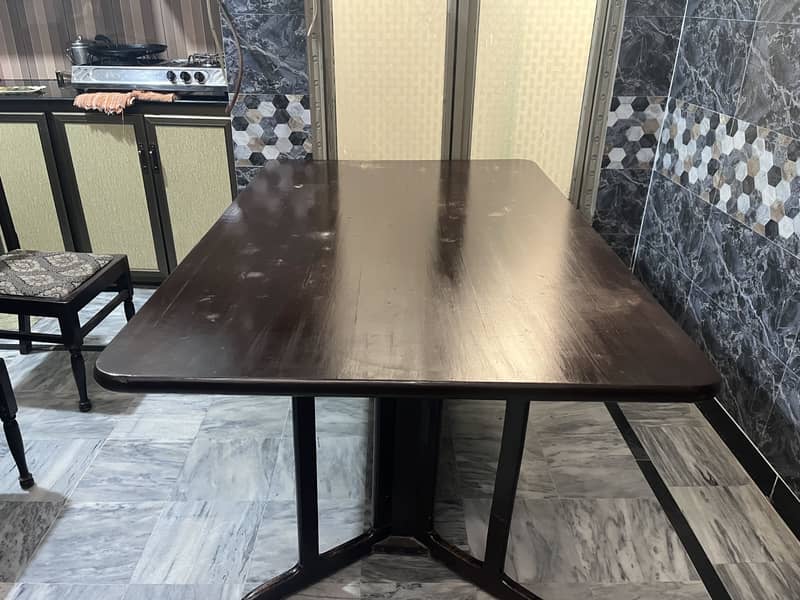 DINING TABLE WITH 6 CHAIRS 5