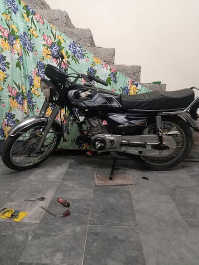 United CG 125 2015 Muzafarabad Regustered