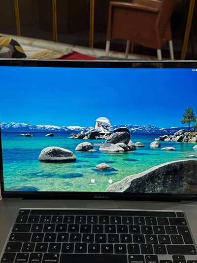 MacBook Pro 2019 16 inches