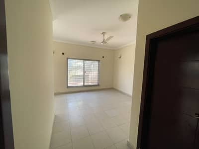 200 Sq Yd Villa at Prime Full-Height Location in Precinct-10A, Bahria Town Karachi 3 Bedrooms, Drawing, Dining, Modern Kitchen & TV Lounge, with Park, Mosque, Gallery & Commercial nearby just 5 min drive from Main Gate.