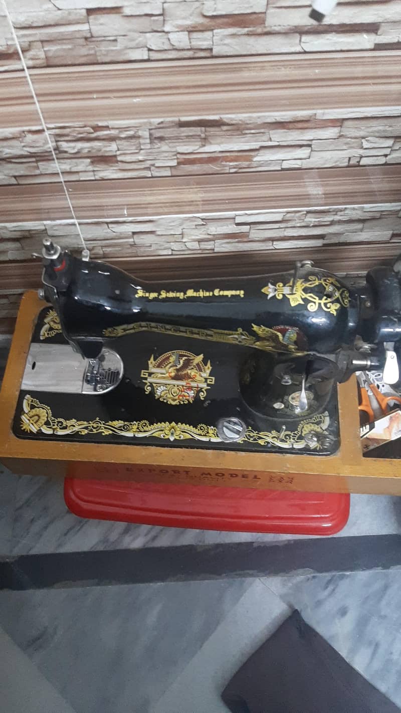 singer ki oder py teyar karwi 1