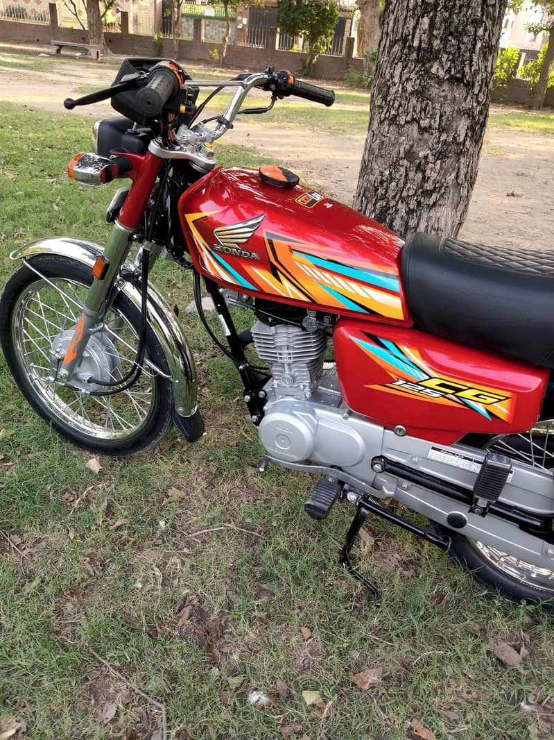Honda 125 Model 2026 Red LusSh Condition For Lovers - Standard Bikes ...