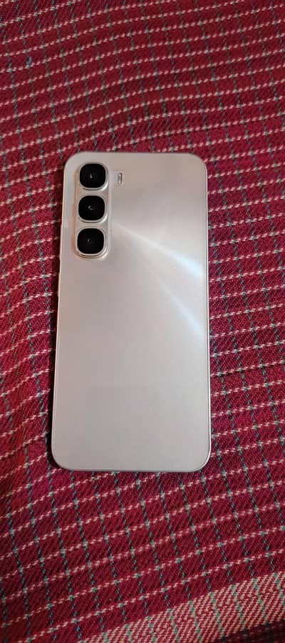 Infinix Hot 60 Pro