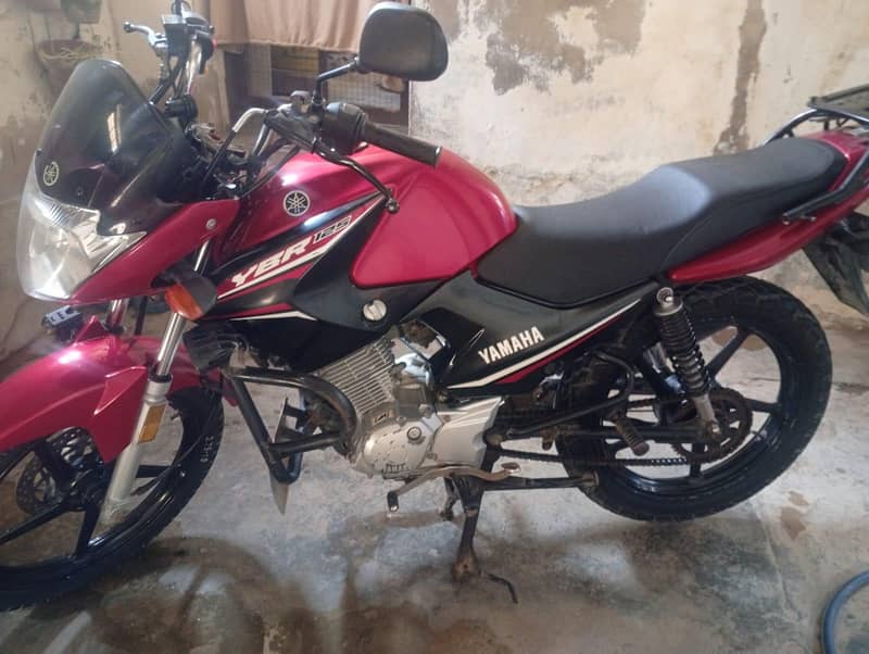 yBR125 1