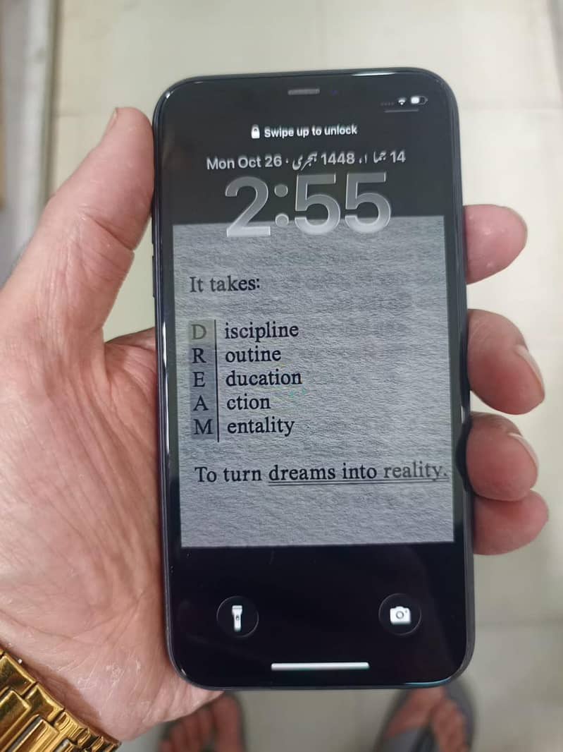 Apple iPhone 11 7