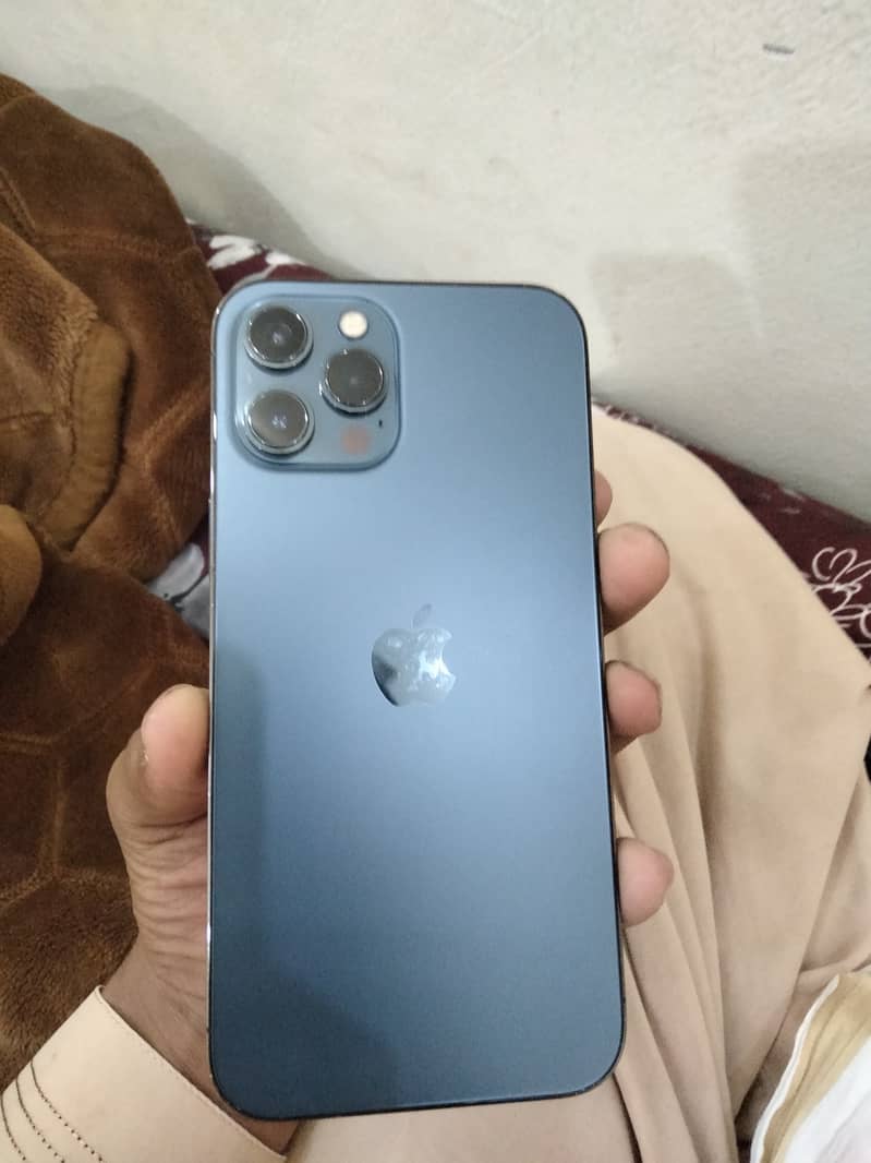 Apple iPhone 12 Pro Max 6