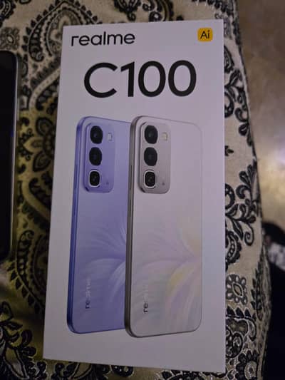 Realme C100