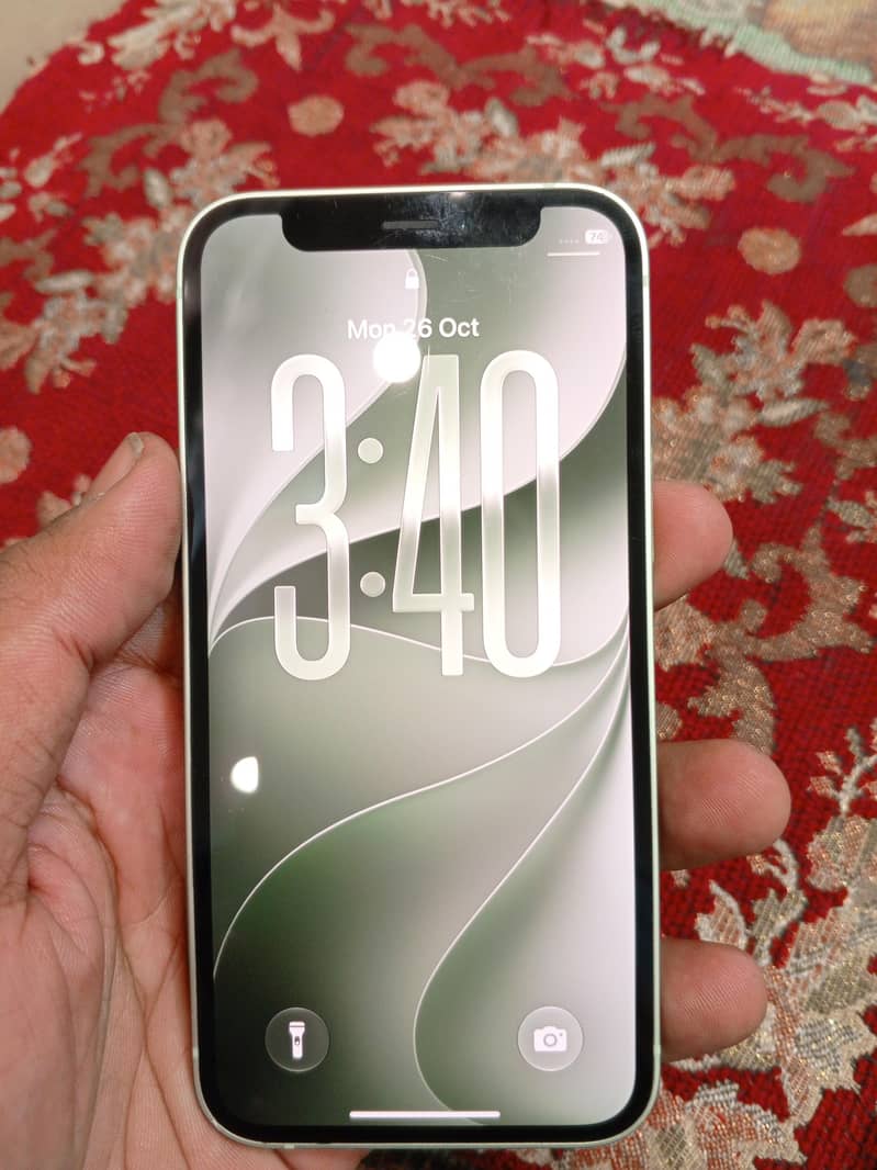 Apple iPhone 12 mini 1