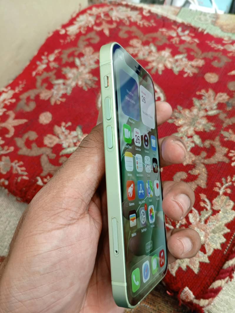 Apple iPhone 12 mini 2