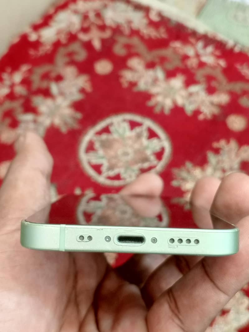 Apple iPhone 12 mini 3