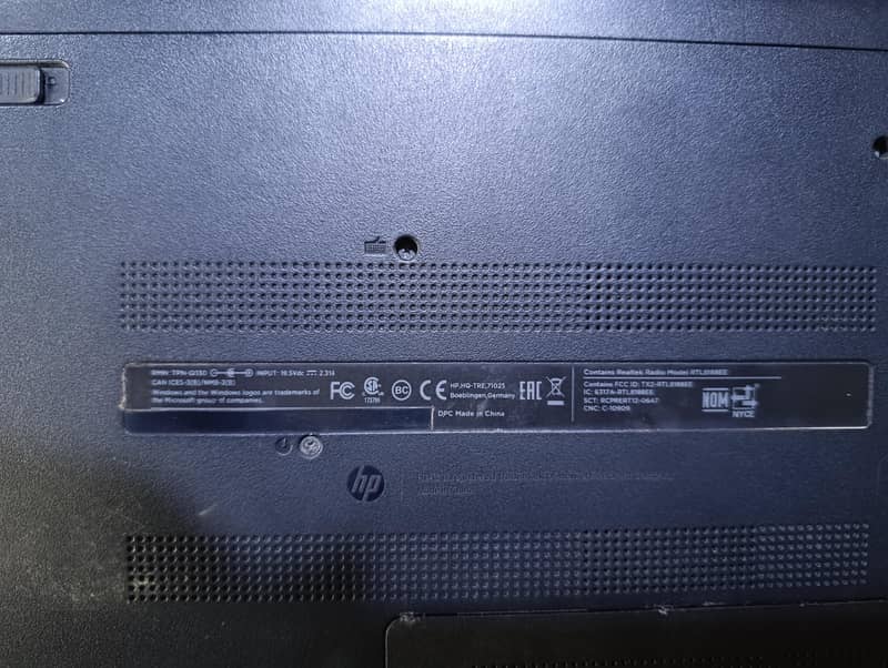 HP 17" 4